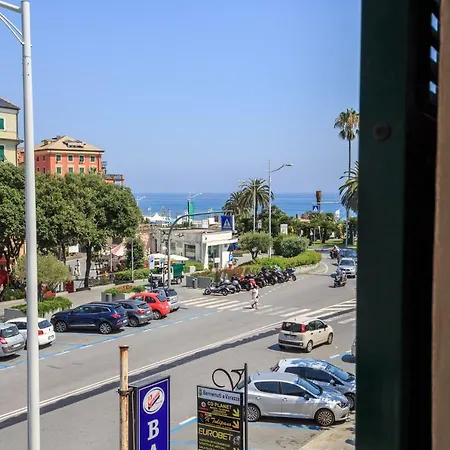 Bilocale A 50 Metri Dal Mare Apartment Varazze